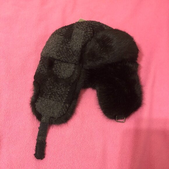 Denver Hayes Wool Blend Trapper hat - Black & gray pattern with black faux fur. - Picture 6 of 10